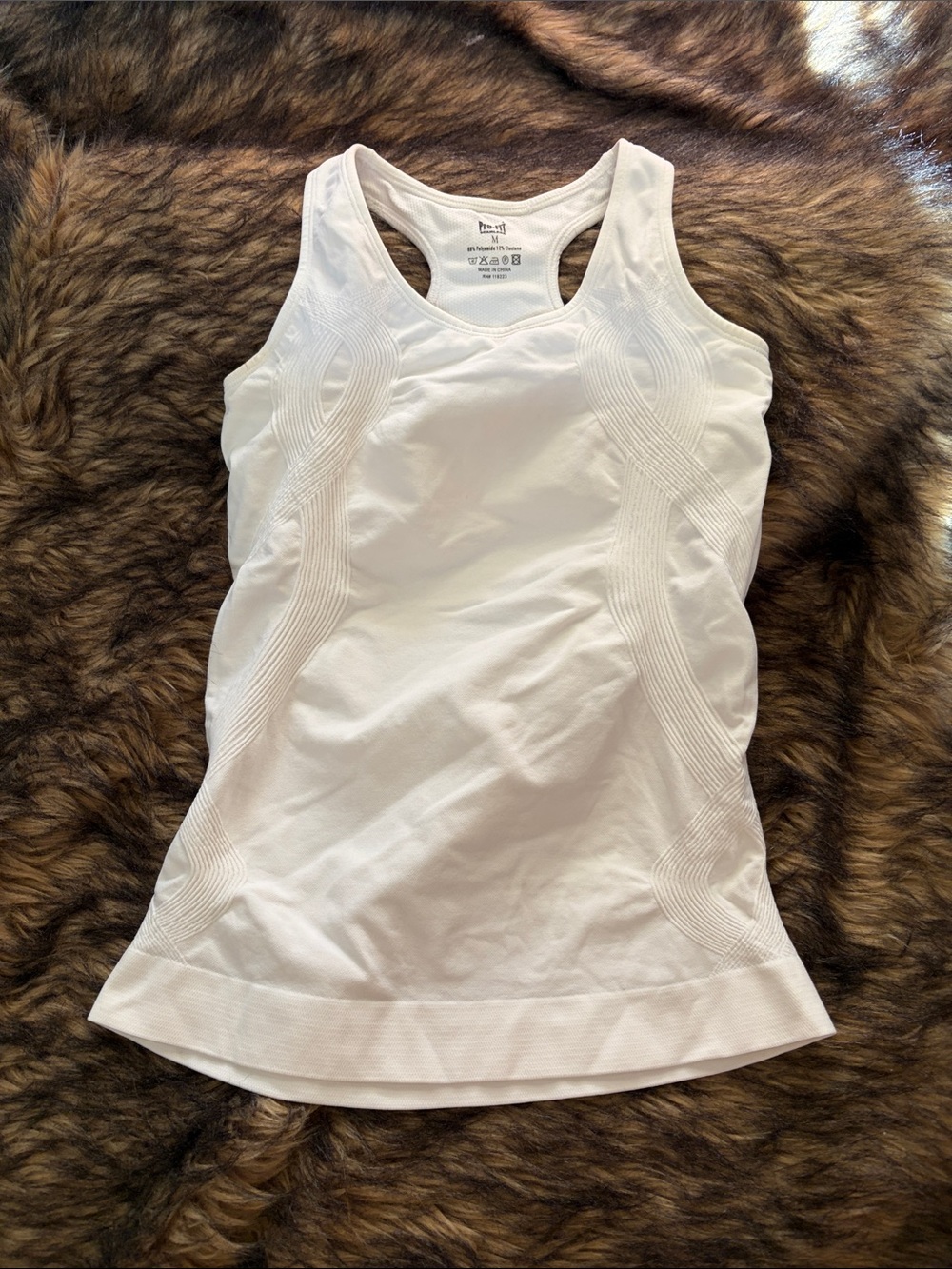 Pro-Fit White Racerback Sculpted Seamless Tank Top Size Medium